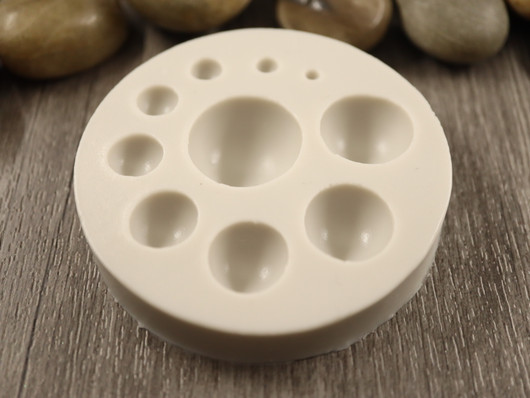 Silikonimuotti ympyrä, 67mm, 1kpl