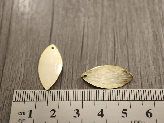 Lehtiriipus, 23x11mm, 24K/ vaaleakulta, 1kpl