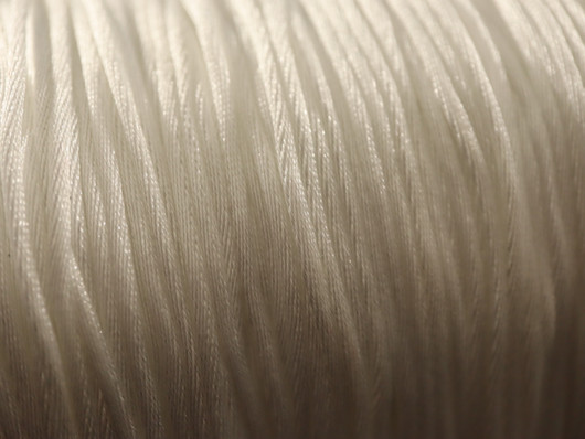 Nylon satiininyöri, 1.5mm, valkoinen, 10m