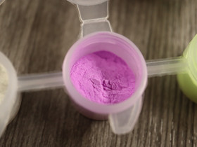 Emalia® Mica Glow pigmentit, lajitelma pimeässä hohtava 17, 10-11g, 1kpl