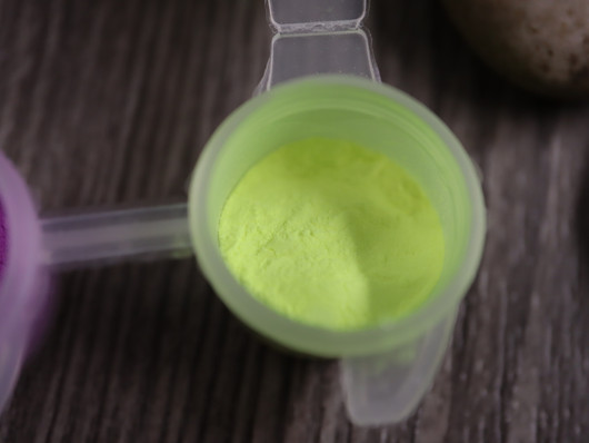 Emalia® Mica Glow pigmentit, lajitelma pimeässä hohtava 17, 10-11g, 1kpl