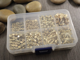 Akryylihelmilajitelma, eri kokoja, (n.515kpl), 1kpl