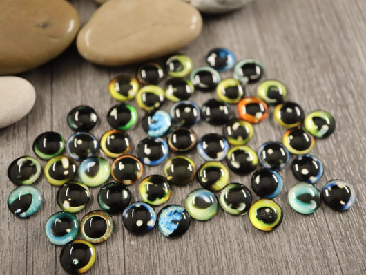 Kapussi silmä, 8mm, mix setti, 50kpl