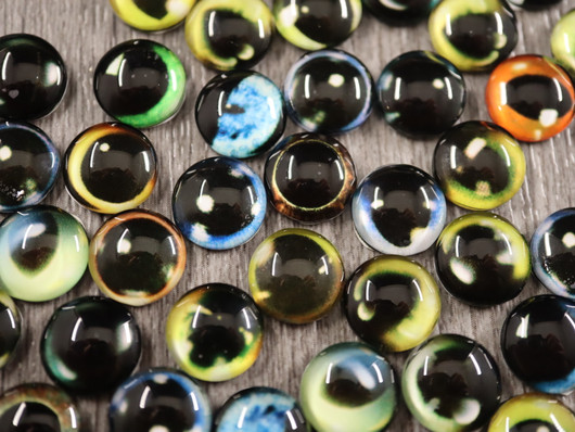 Kapussi silmä, 8mm, mix setti, 50kpl