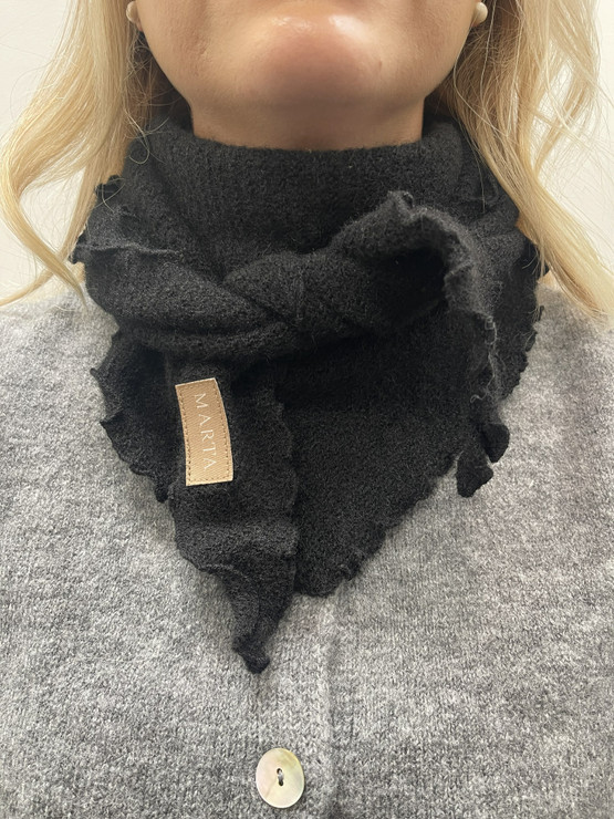 MARTA DU CHATEAU Huivi