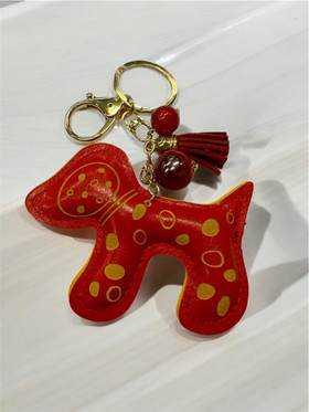 Avaimenperä koira punainen