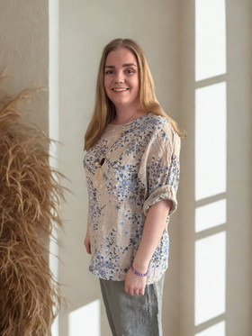 Birgitta paita kukallinen beige + koru