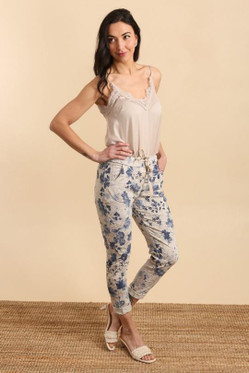 Joggerit 38-42 flower farkunsininen