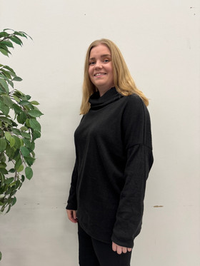 Liisi neulepusero musta