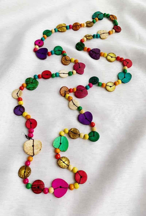 Netta nappikaulakoru sydän boho