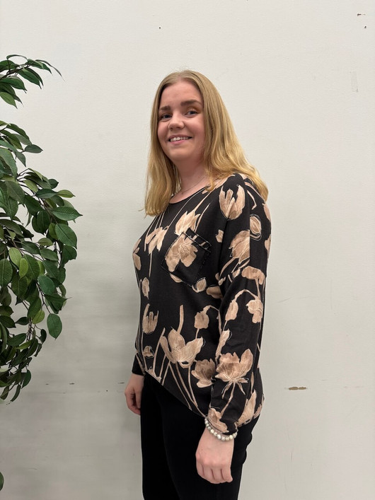 Nea neulepaita kukat musta