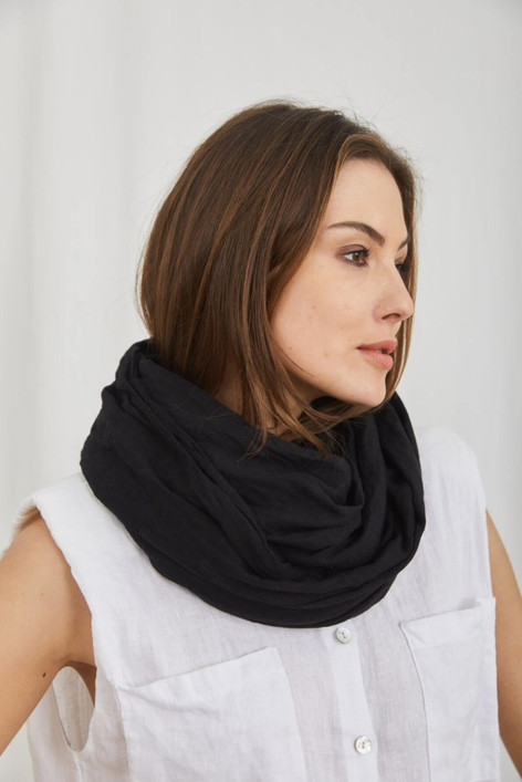 Pellavahuivi musta