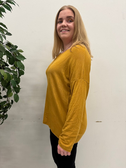 Stella neulepaita sinappi + koru