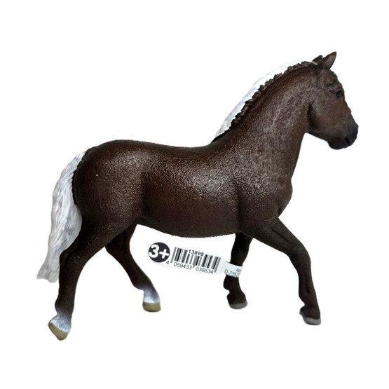Schleich Schwarzwaldilainen Tamma 13898 - Second Hand