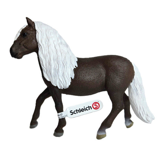 Schleich Schwarzwaldilainen Tamma 13898 - Second Hand