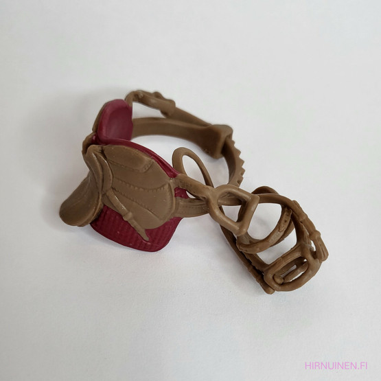 Schleich Satula ja suitset - Second Hand
