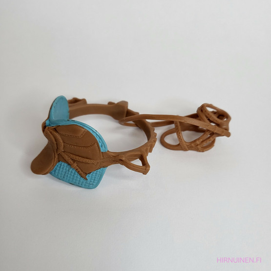 Schleich Satula ja suitset - Second Hand