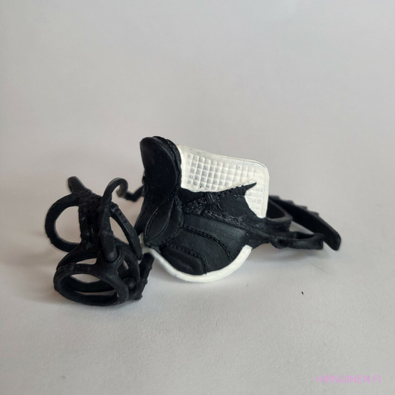Schleich Satula ja suitset - Second Hand