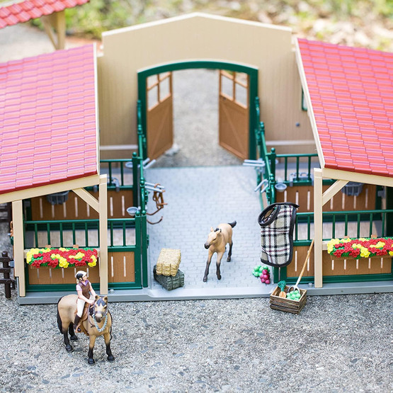 Schleich Farm World Hevostalli 42195