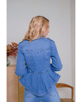 Vyötäröltä levenevä farkkutakki (peplum)