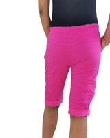 Yksivärinen joustava Bermudamallinen ihmehousu. S-XL koko, eri värejä!