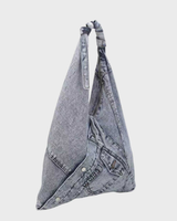 Farkkuolkalaukku – Rento ja ajaton klassikko. Kaksi väriä