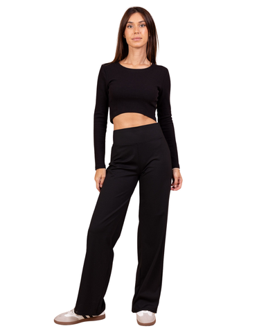 Mustat joustavat suoralahkeiset housut. Leggins malli  