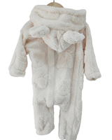  Nallehaalari, yksivärinen tekoturkis, vetoketjulla ja hupulla, korvat