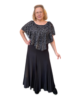 Mustavalkoinen,  Kielo liehukepusero