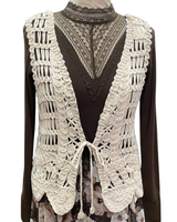 Vaalea virkattu puuvillaliivi, yksi koko, 2 väriä