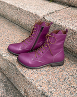  Mago, Purple/ Lila nahkainen nilkkuri/maihari Mikä väri!