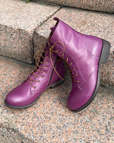  Mago, Purple/ Lila nahkainen nilkkuri/maihari Mikä väri!