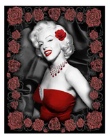  Marilyn Monroe fleece-peitto. Kaksi kuosia