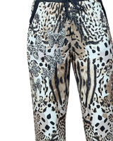  Sporttiset, suoralahkeiset, timanttiset ja näyttävät perhos housut