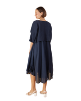 Italialainen Lagenlook 2-in-1 -setti. Yksi koko. Eri värejä