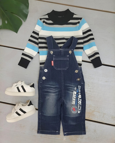 Poikien farkkuhaalarit ja neulepusero setti