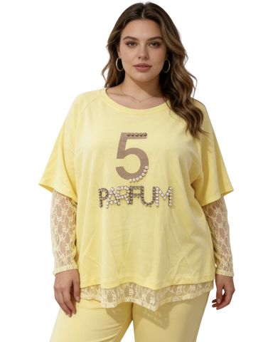  Pitsikoristeinen 5 Parfum -pusero  timantti/helmikoristeilla. 