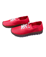 Mago. Punaiset nahkatennarit/tossut. Vain Helmestä!