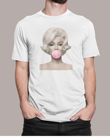 Marilyn Monroe purkkapallo, valkoinen t paita. Yksi koko