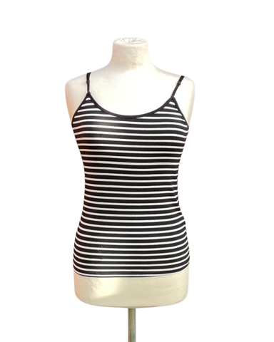 Mustavalkoinen raidallinen narutoppi