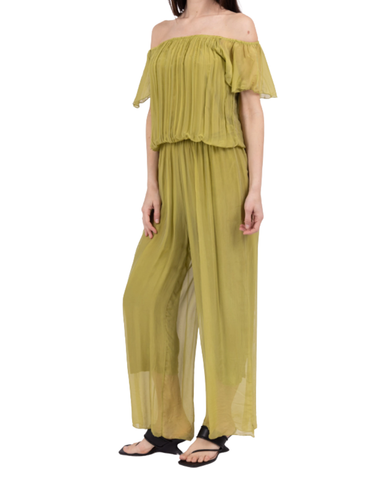 Kevyt silkkihaalari. Yksi koko . Eri värejä