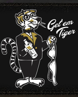 Miesten Steady Clothing Get 'Em Tiger T Paita