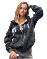 Nuorekas harmaa hupparitakki useilla yksityiskohdilla,one size