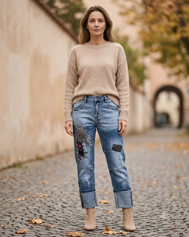 Street Glam Boyfriend farkut, kolmiulotteisilla kukilla / paljeteilla.