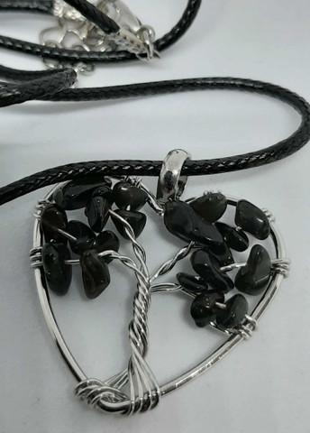 Elämänpuu kaulakoru Obsidiaani