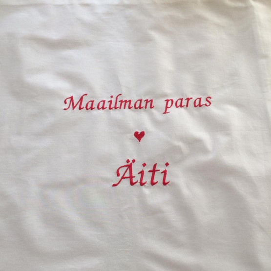 Maailman paras... brodeerattu tyynyliina (tilaustuote)