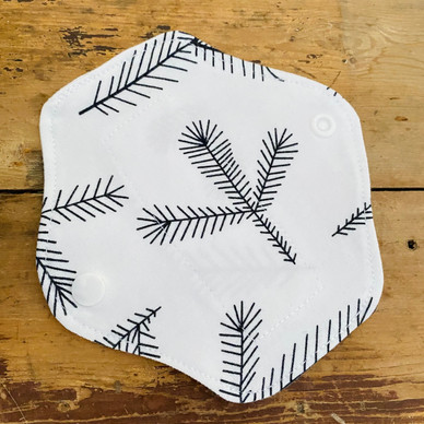 Luomupuuvilla kestopikkuhousunsuoja, valkoinen oksa