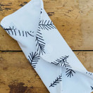 Luomupuuvilla kestopikkuhousunsuoja, valkoinen oksa