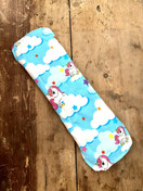 Kestoside, yksisarvinen ja pilvet