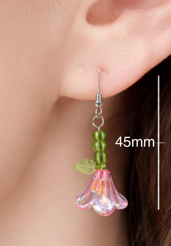 Vaaleanpunaiset kukka korvakorut